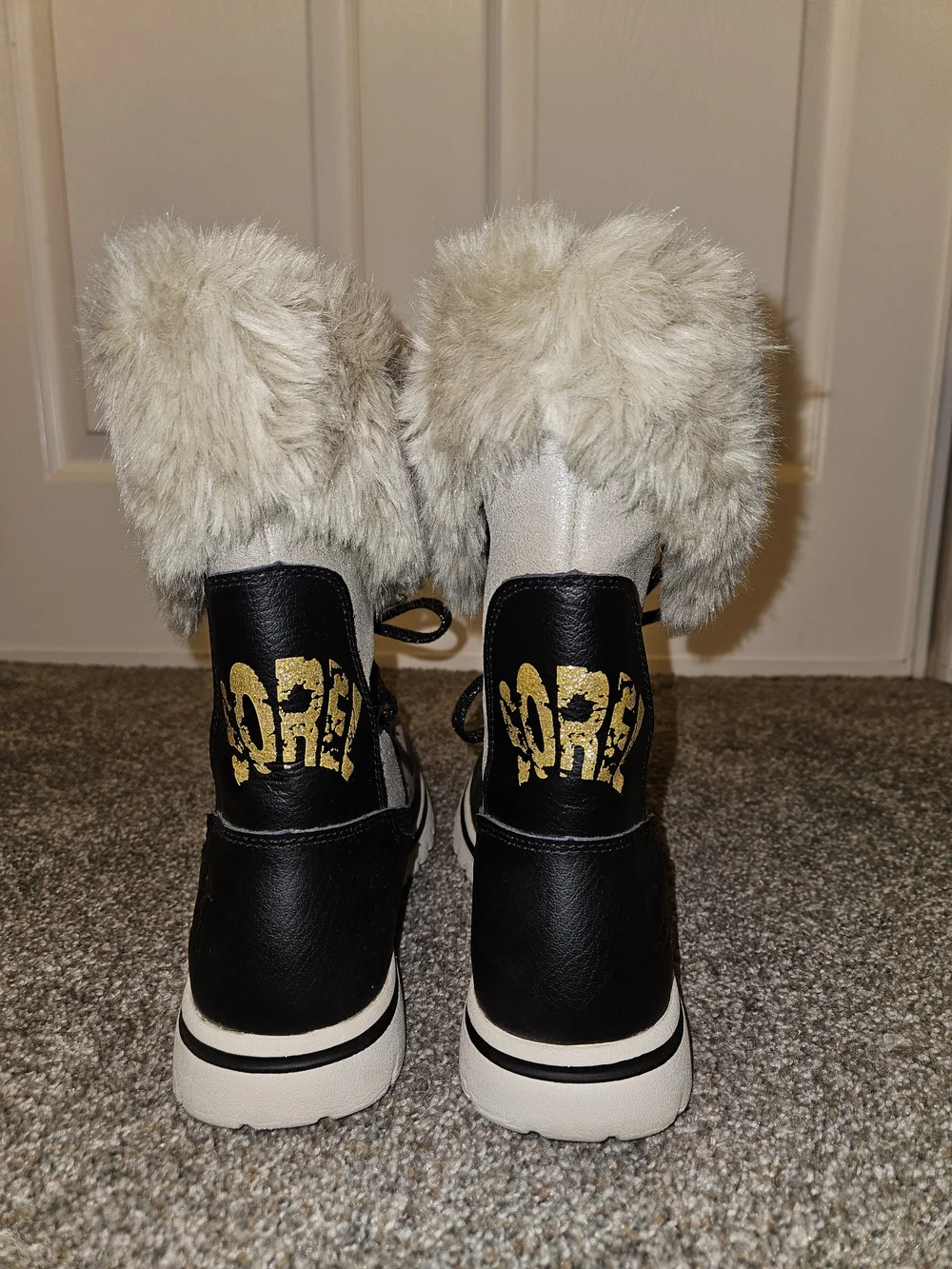 Sorel Beige and Black Faux-Fur Lace-Up Winter Boots